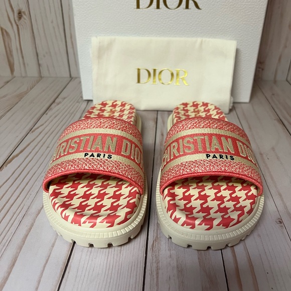 Christian Louboutin Dway Embroidered Slide Sandal Peony Pink Sz 36.5 / 6.5 - Picture 7 of 11